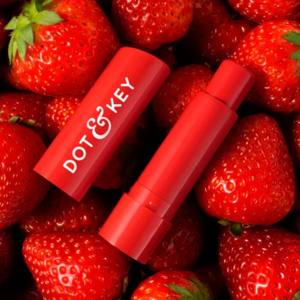 Dot & Key Barrier Repair Hydrating Lip Balm SPF 50+ 4.5g - Strawberry Red Tinted